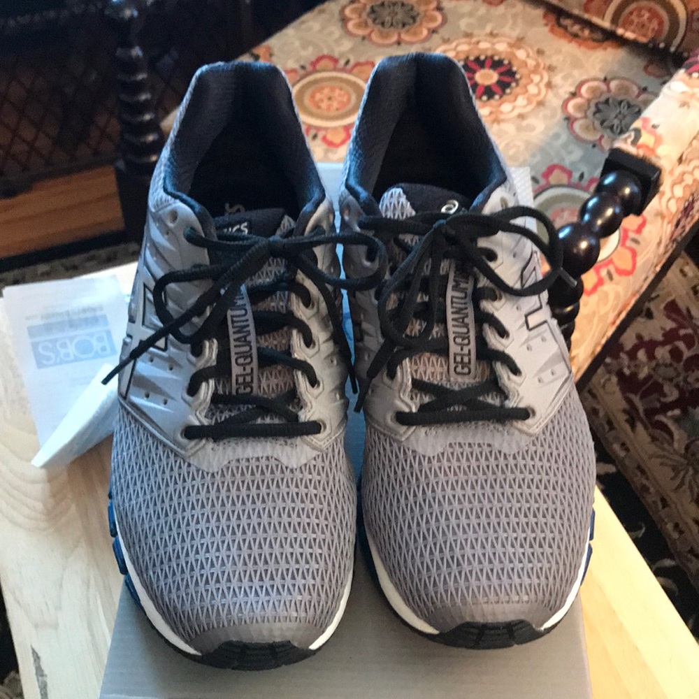 ASICS Gel-Quantum 180 2 Running Shoes Sz 11.5 (EU 46) - Beautiful, Worn One Time